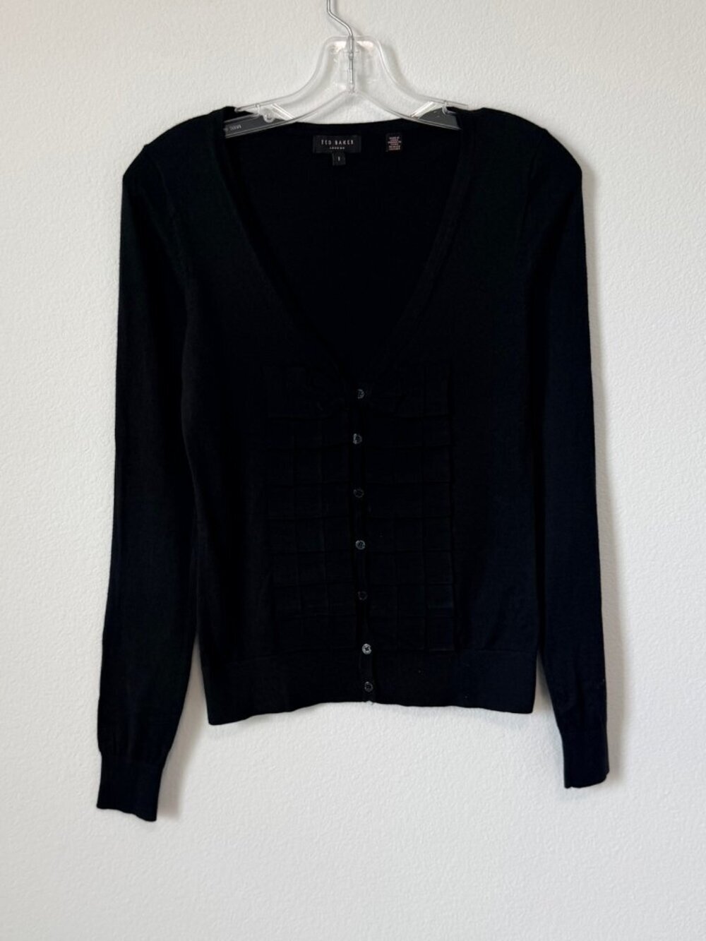 Ted Baker Long Sleeve V-Neck Button Front Black Cardigan Sweater Size 1 (XS)